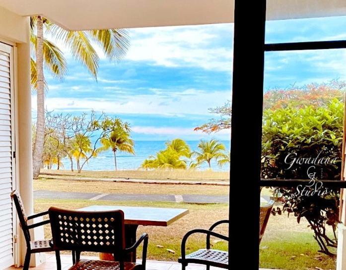 Accès Direct Plage, Magnifique Vue Mer, Gwanada Studio à Pierre et Vacances Sainte-Anne  Exterior foto