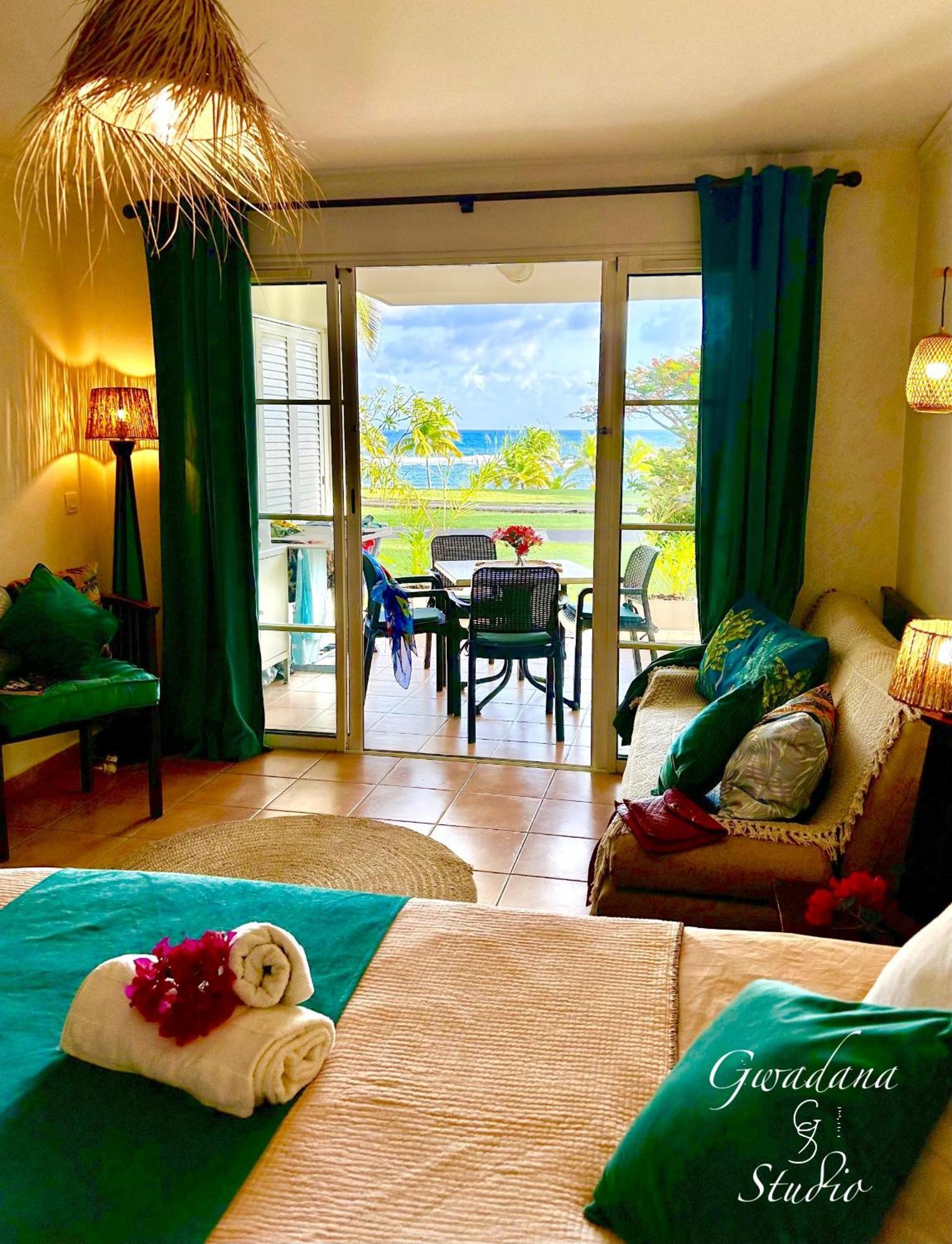 Accès Direct Plage, Magnifique Vue Mer, Gwanada Studio à Pierre et Vacances Sainte-Anne  Exterior foto